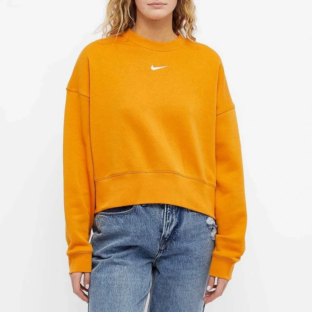 Nike Sportswear Collection Essentials Oversized Fleece Crewneck Sweatshirt - L